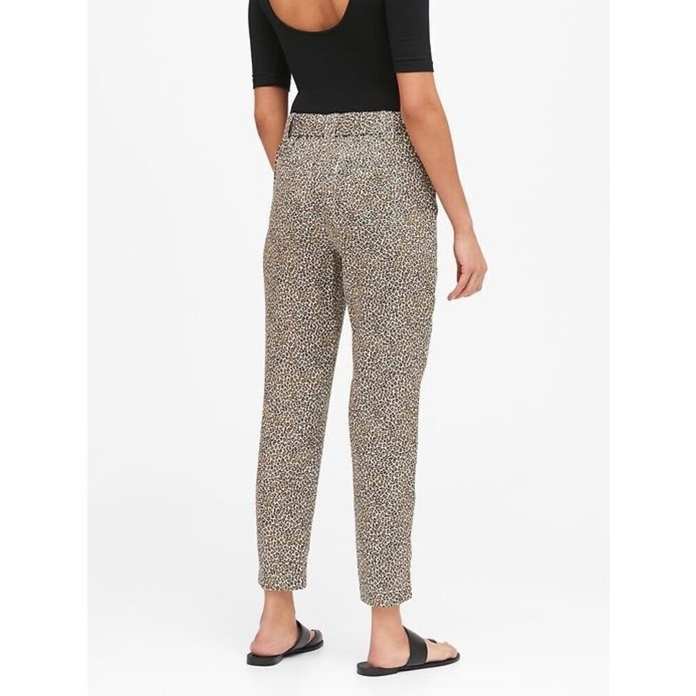 Banana Republic Women’s Leopard print Tencil Pant - Picture 8 of 8